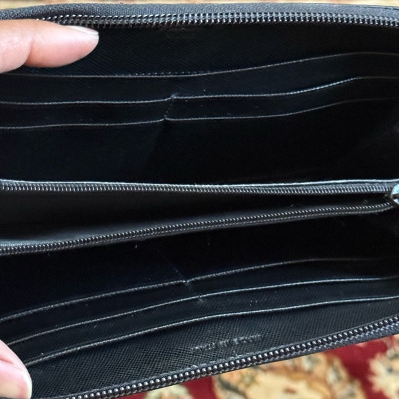 🍁SOLD🍁Prada Saffiano Wallet - Picture 7 of 11